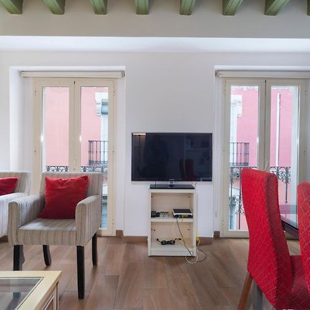 Amplio Piso En El Corazon De Sevilla Экстерьер фото